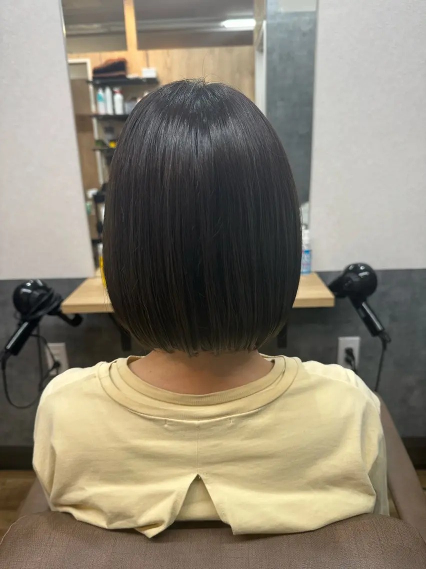 ミディアム カラー ダークグレー ダークグレージュ グレージュ reeed konnoのヘアスタイル