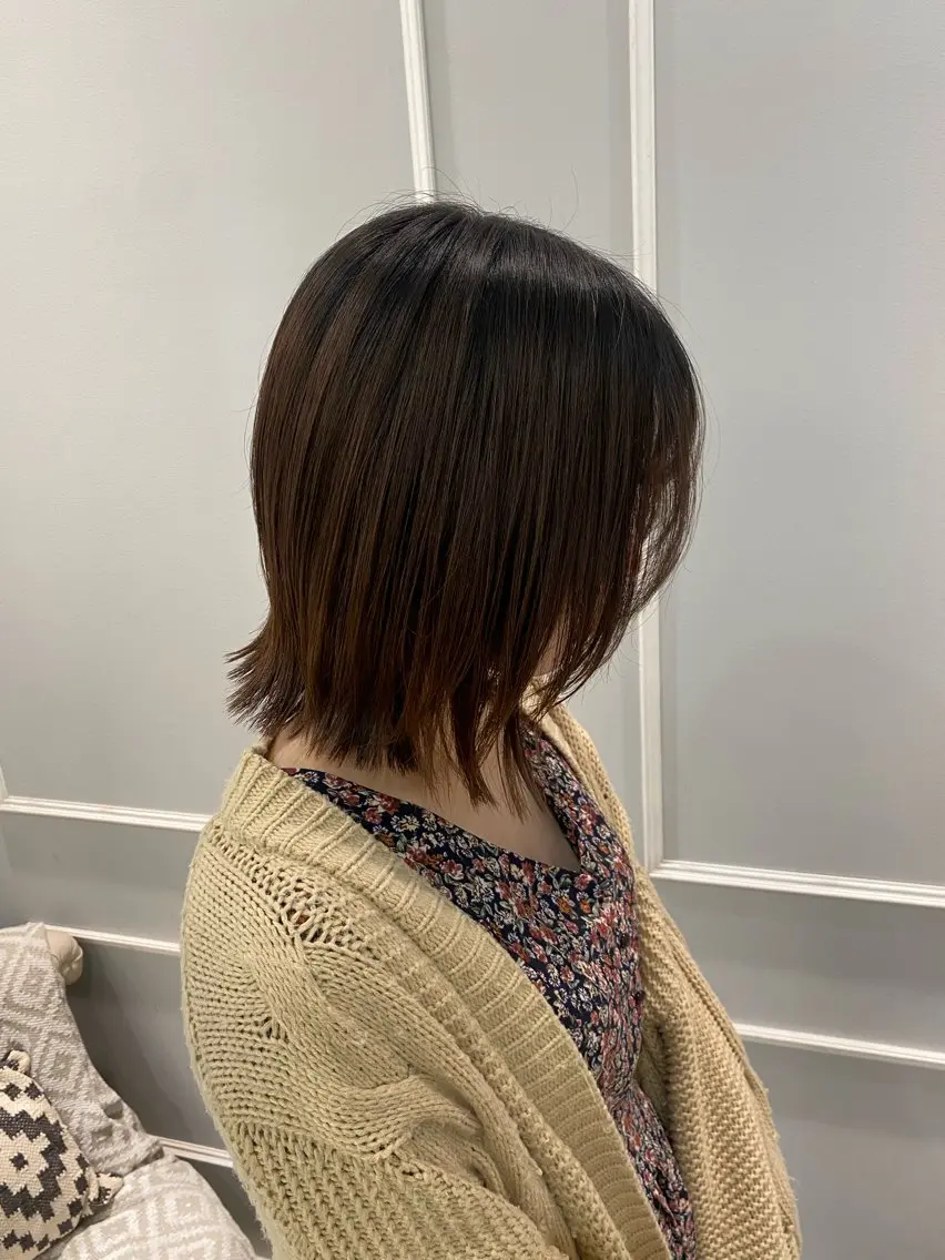 ショート ボブ くびれヘア 顔周りカット 韓国ヘア🍒渡辺 咲🍒のヘアスタイル