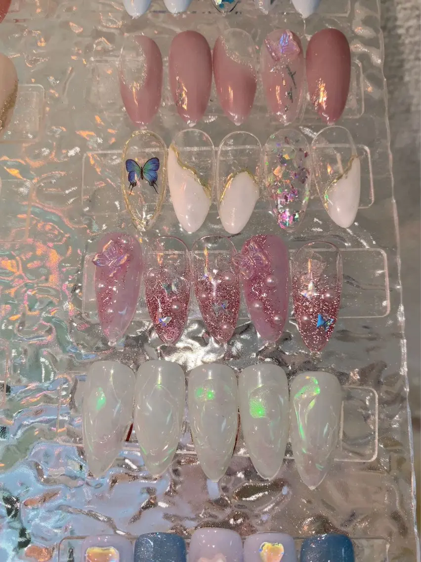 ネイル ハンドネイル Glow Nail スカルプ専門店のネイルデザイン