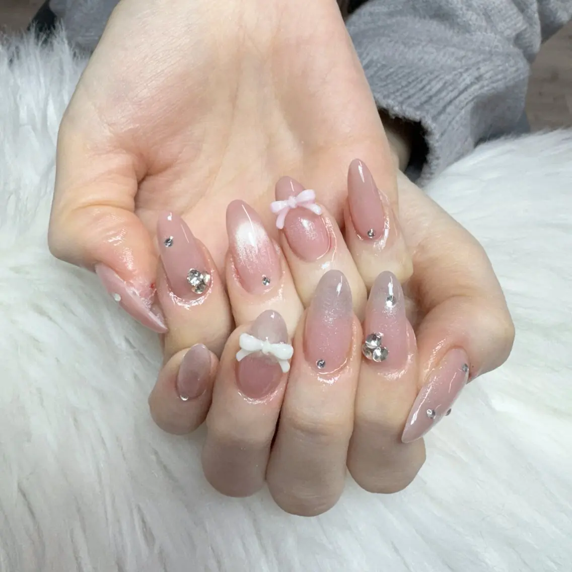 ネイル ハンドネイル 🎀nana🫧 ワンホンネイル🎀のネイルデザイン