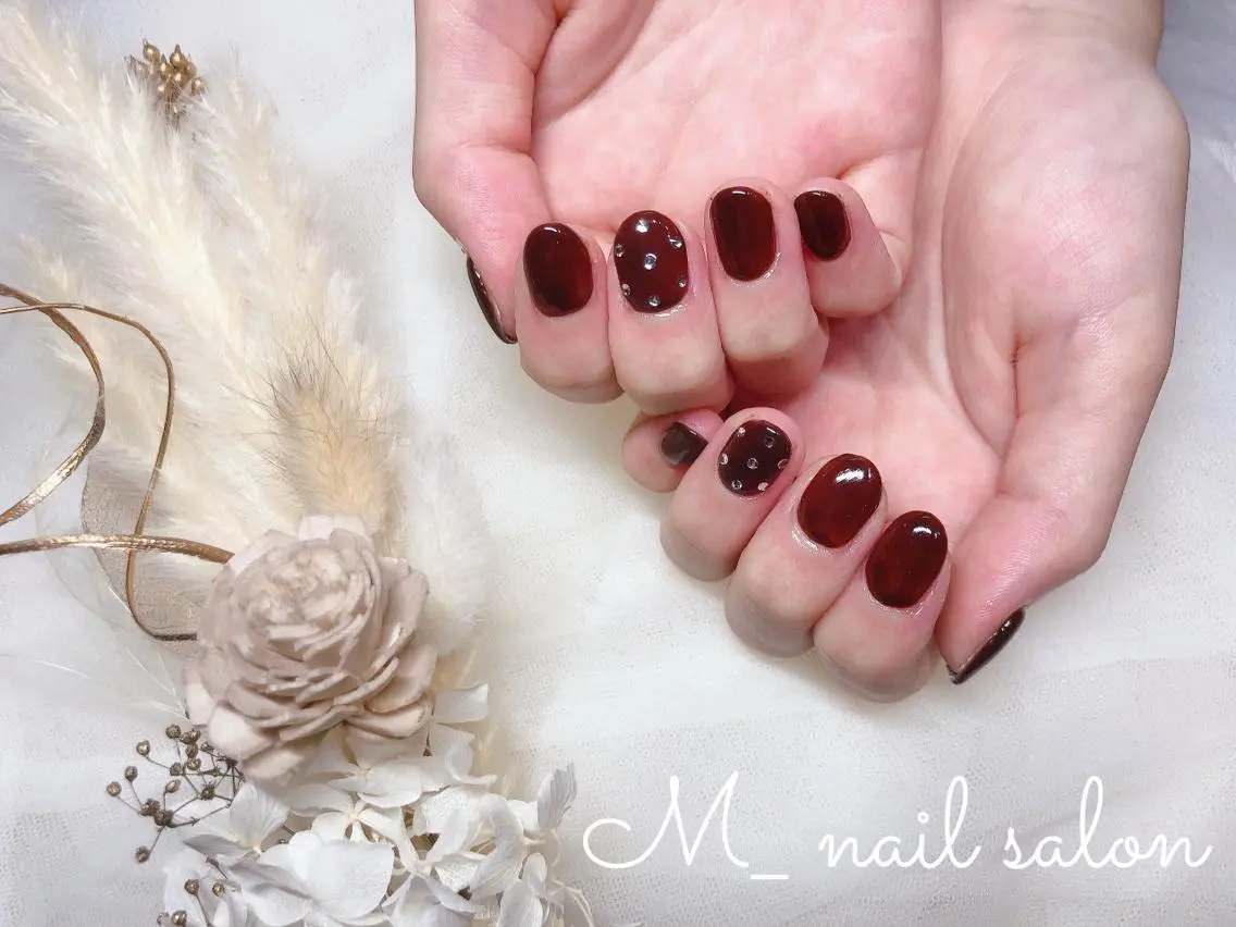 ネイル ワンカラーネイル M_ nail salonのネイルデザイン