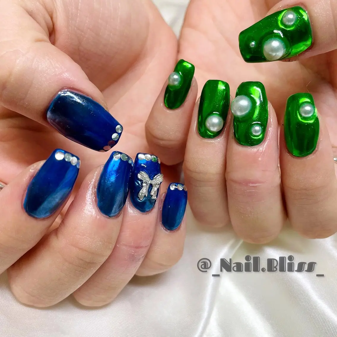 ネイル ミラーネイル ハンドネイル NAIL BLISSのネイルデザイン
