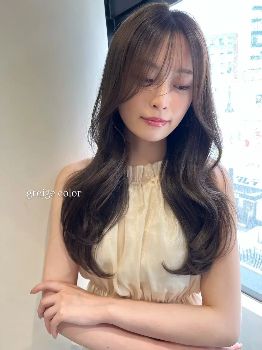 ロング カラー 透明感カラー くびれヘア 韓国風ヘア レイヤーカット 小顔カット カット ヘアカラー トリートメント ヘッドスパ 梅田♡顔周りレイヤー /透明感カラー/未来のヘアスタイル