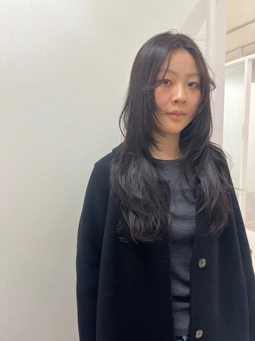 ロング カラー カット ヘアカラー トリートメント 松村 澪里のヘアスタイル