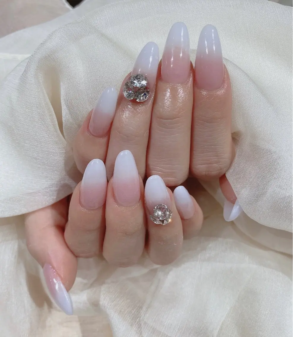 ミディアム JNA認定講師🌸 RIEのネイルデザイン