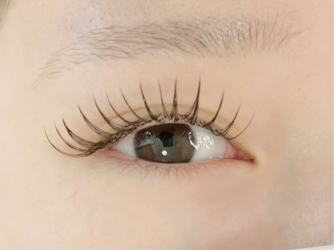 マツエク・マツパ フラットラッシュ ナチュラル マツエク Re Eyes倉敷/ マツエク/マツパのマツエク・マツパデザイン