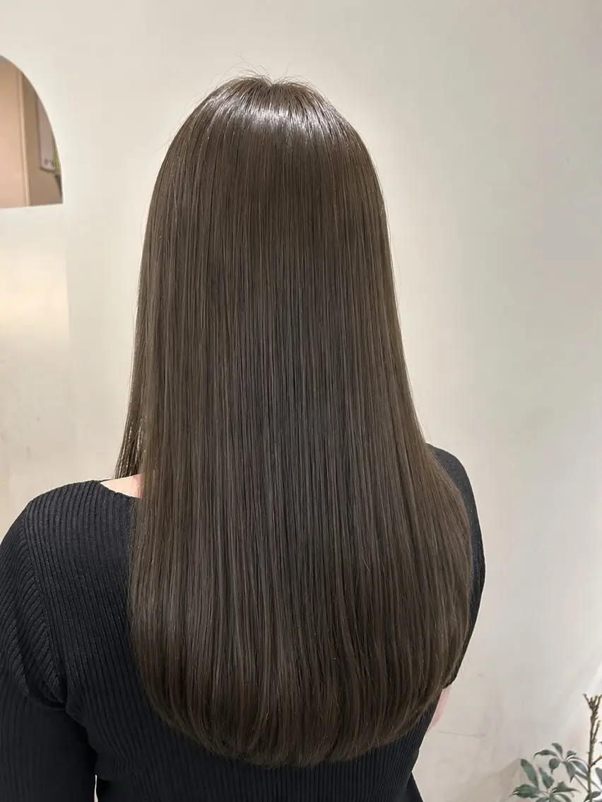 ロング カラー カット ヘアカラー トリートメント 🩶 AIRA / 透明感カラー 🩶のヘアスタイル
