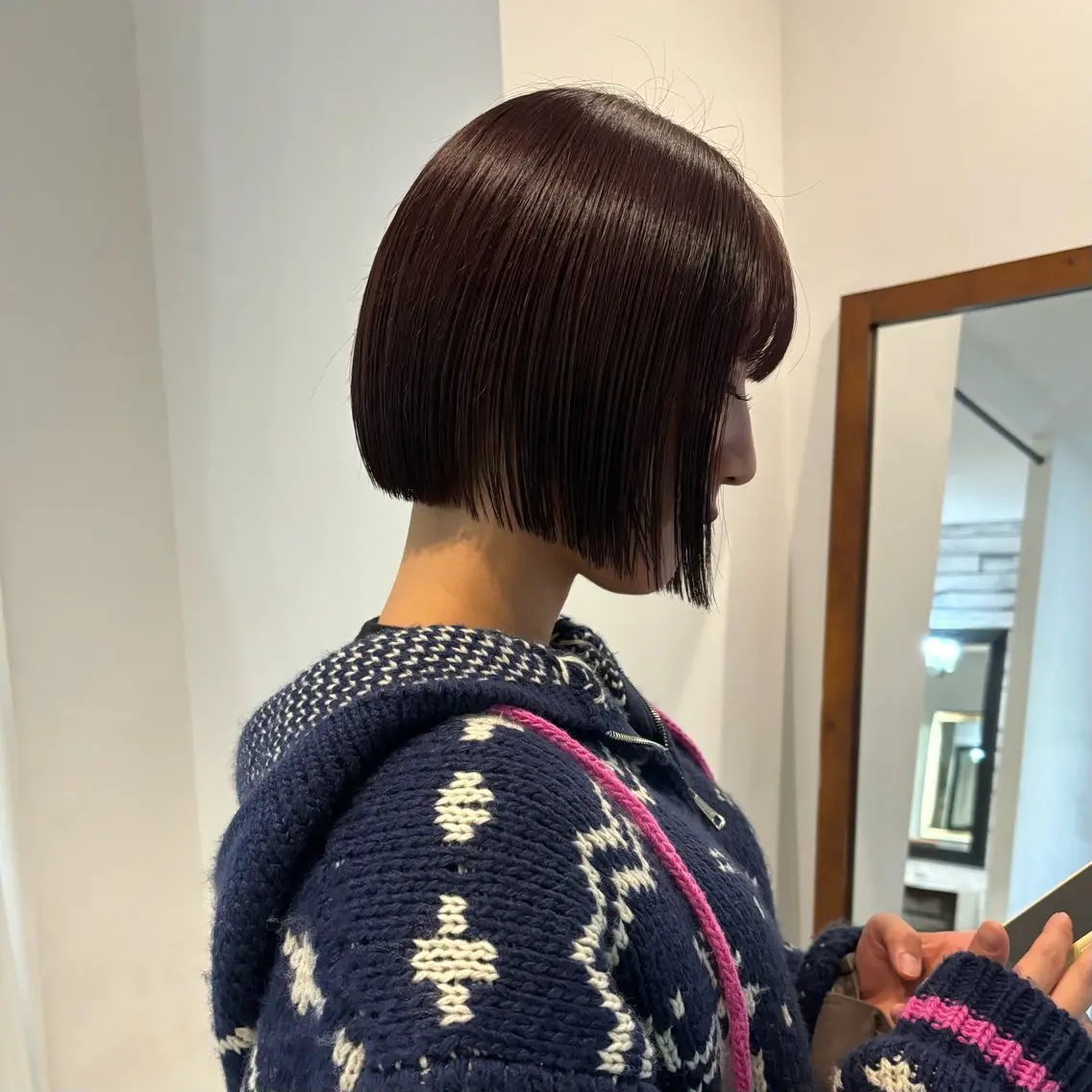 ショート カラー ボブ カット ヘアカラー トリートメント 的場 莉音のヘアスタイル