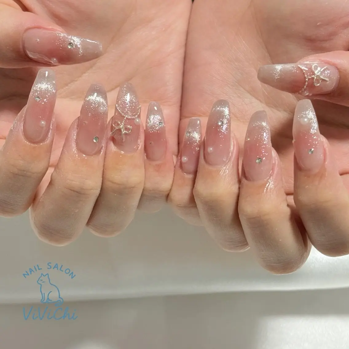 ネイル ハンドネイル ViViChi 梨帆のネイルデザイン