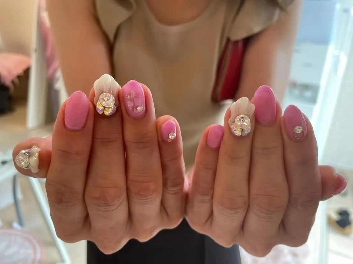 ネイル ♡ビジュール♡ NAIL &まつ毛のマツエク・マツパデザイン