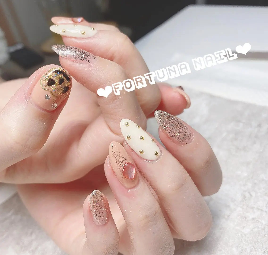 ネイル Nail •Head スパFortunaのネイルデザイン