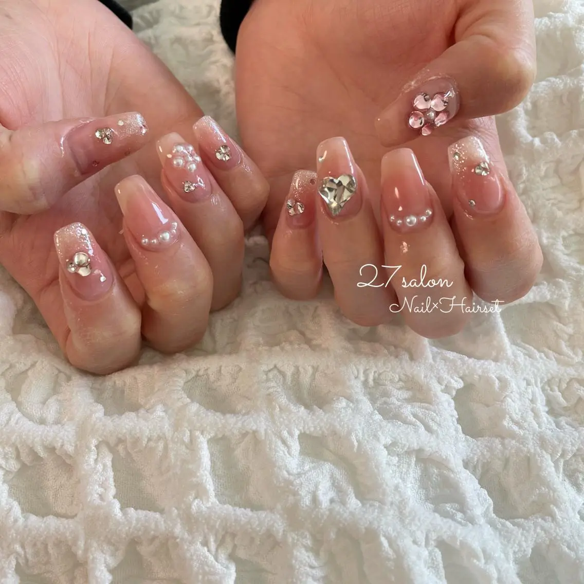 ネイル フラワーネイル ワンホンネイル 27salon yuinaのネイルデザイン