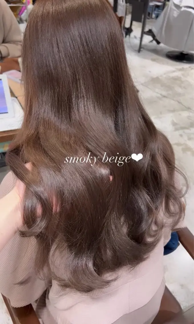 カラー 艶髪ヘア🤍/ 透明感himiのヘアスタイル