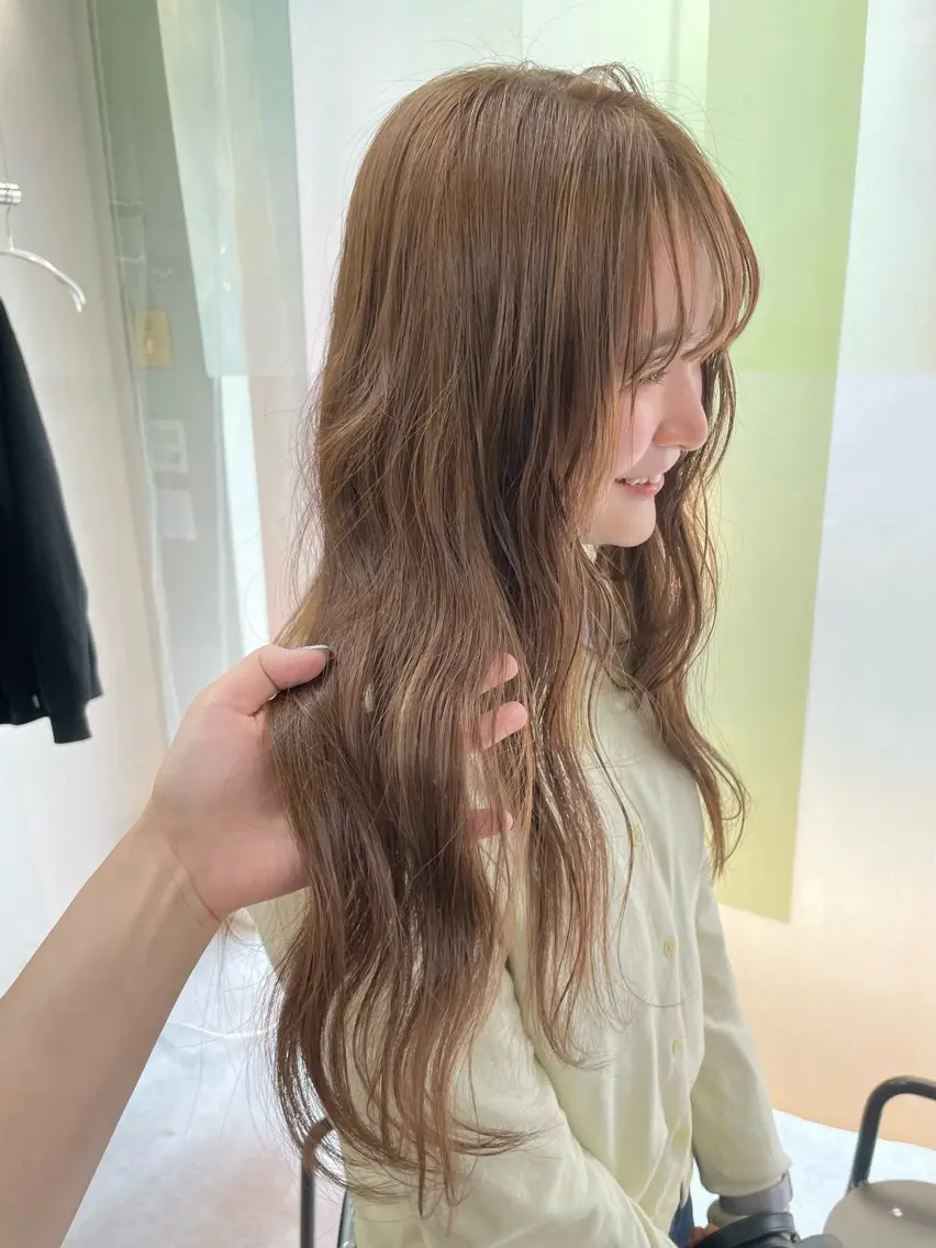ロング カラー ベージュカラー ブリーチ 透明感カラー ブリーチなしカラー ヘアカラー デザインカラー💖/ ヘアセット/manaのヘアスタイル