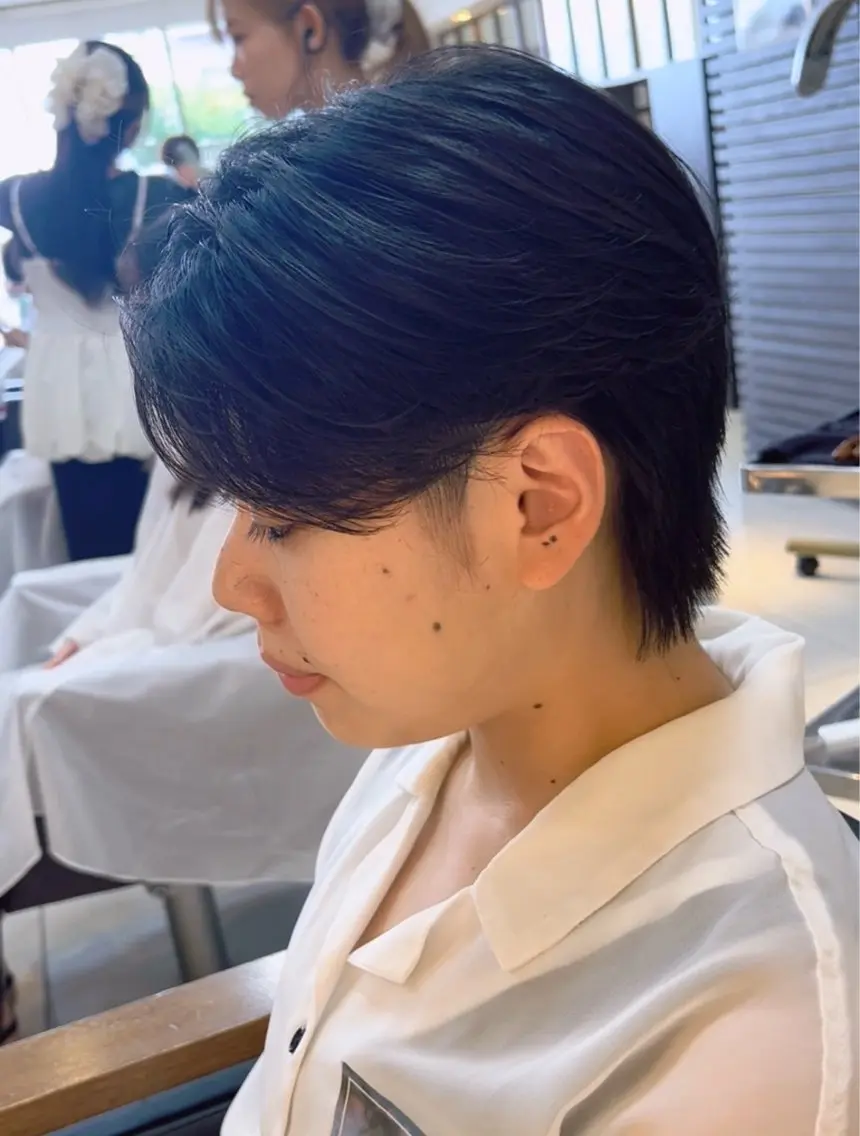 メンズ カット 縮毛矯正 草薙|メンズヘア 💫緒方美柚のヘアスタイル