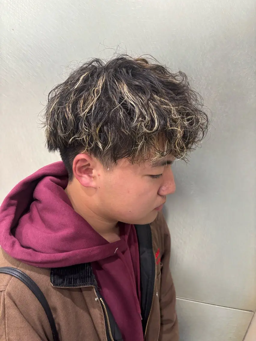 メンズ メンズパーマ 椛山 美桜のヘアスタイル