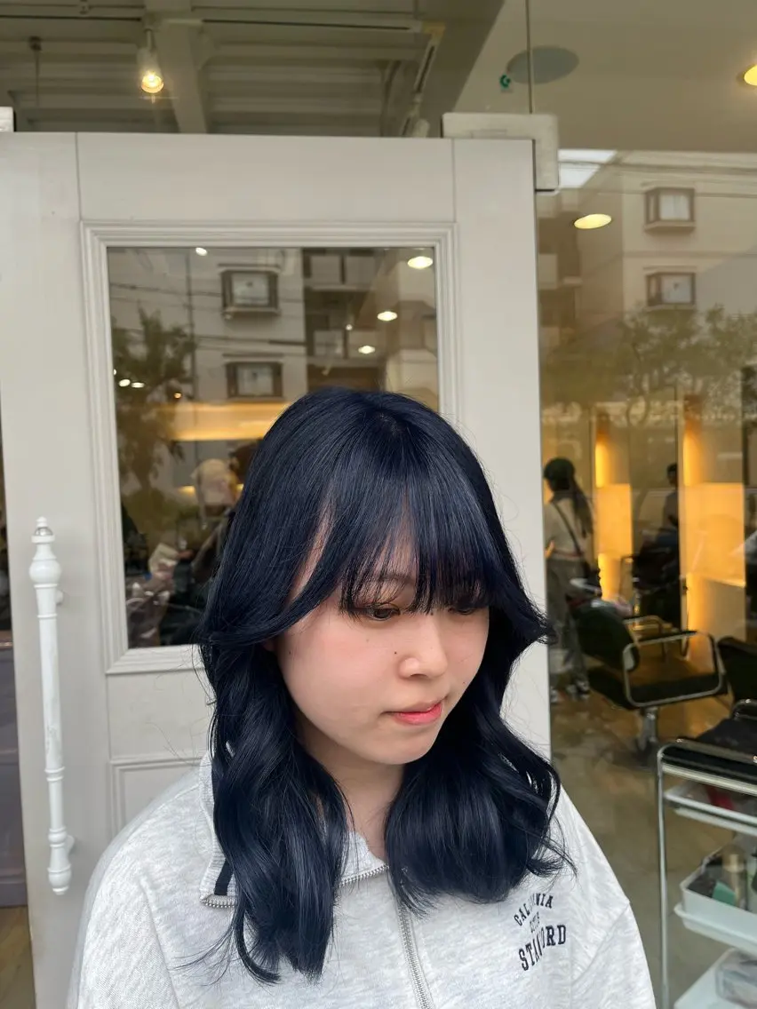 ミディアム ヘアカラー Tidehair茨木 Riruのヘアスタイル