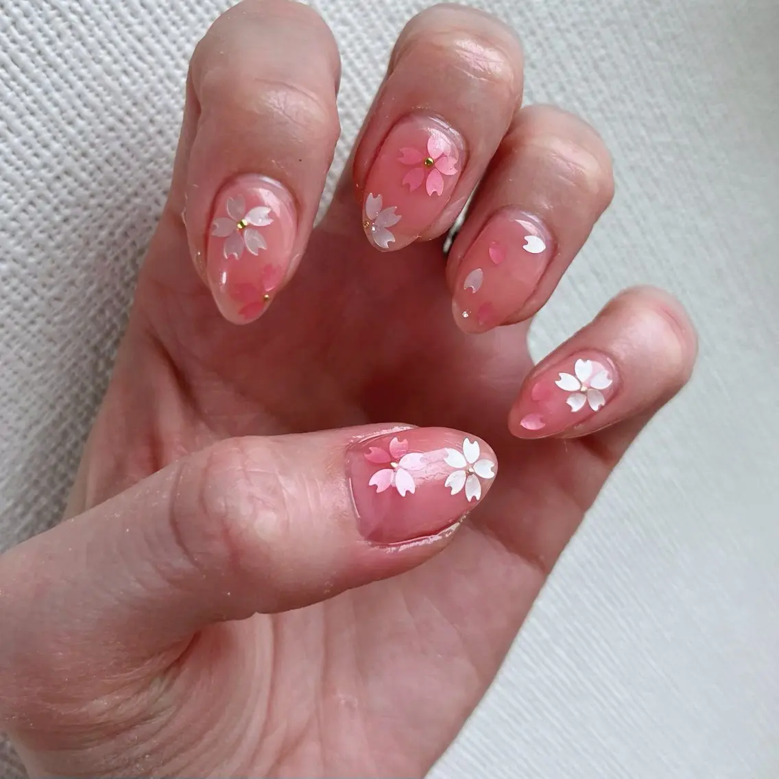ミディアム ハンドネイル hs nail salonのネイルデザイン