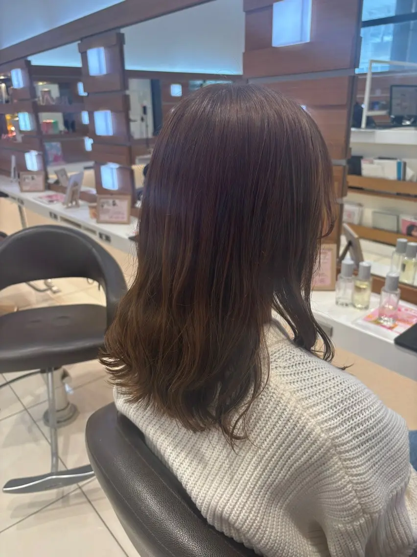 セミロング カラー 💎【ちゅるんカラ ー】あいみ💎のヘアスタイル