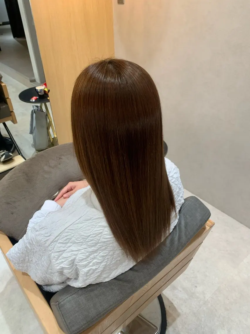 ロング 本多 永佳のヘアスタイル