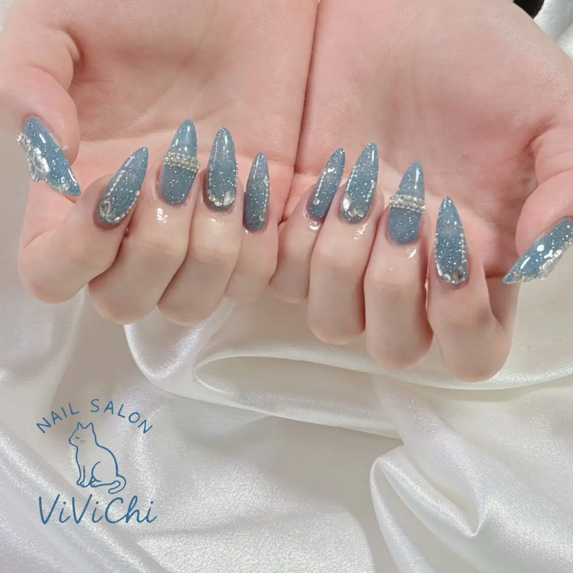 ネイル ハンドネイル ViViChi 梨帆のネイルデザイン