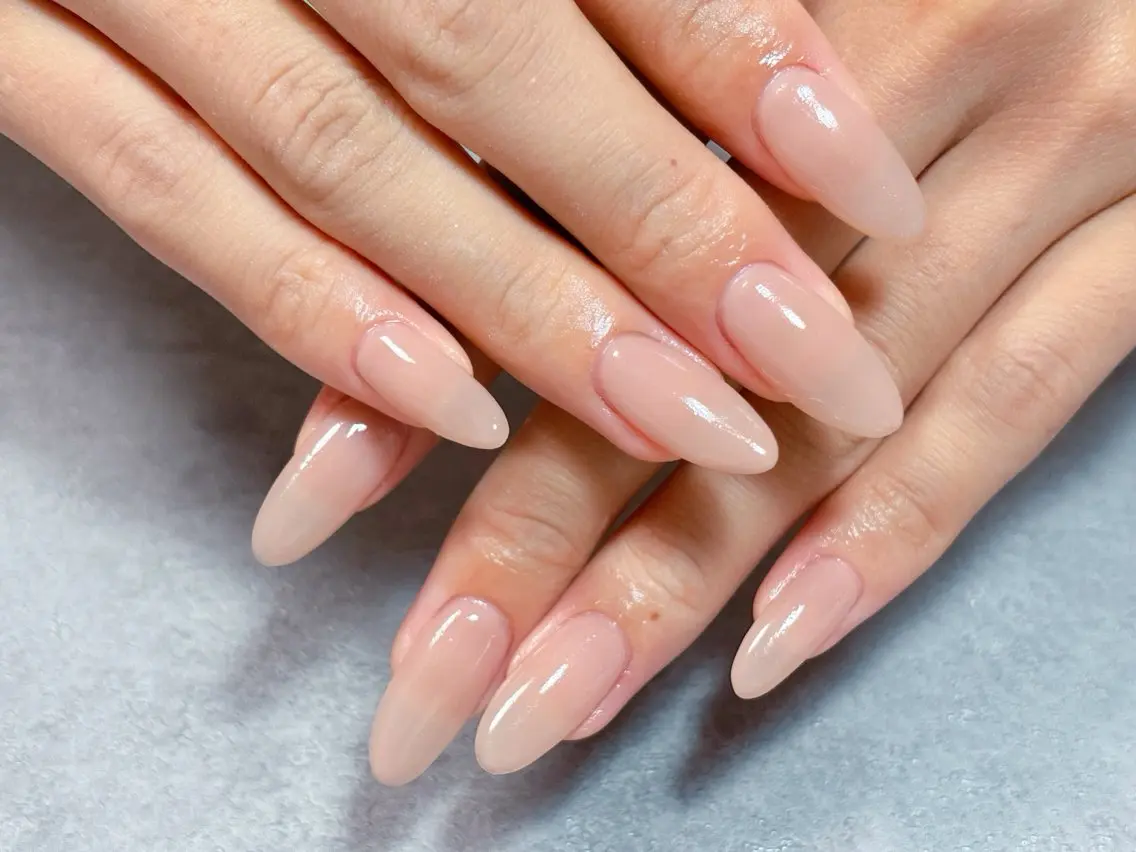 ネイル アートネイル ブラウン ジェルネイル マグネットネイル パラジェル ハンドネイル ハンドケア 💫ゆか_ Nailartistのネイルデザイン