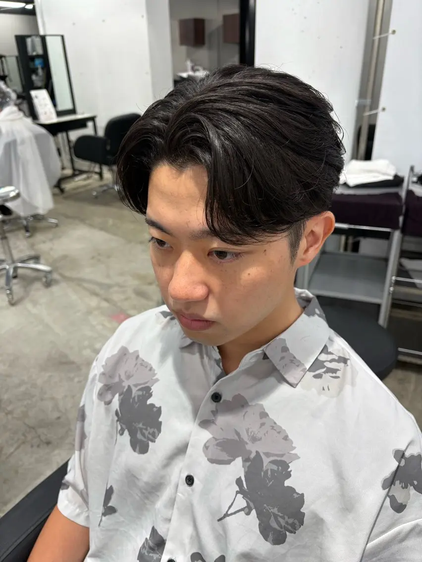 メンズ メンズヘア Hikaruのヘアスタイル