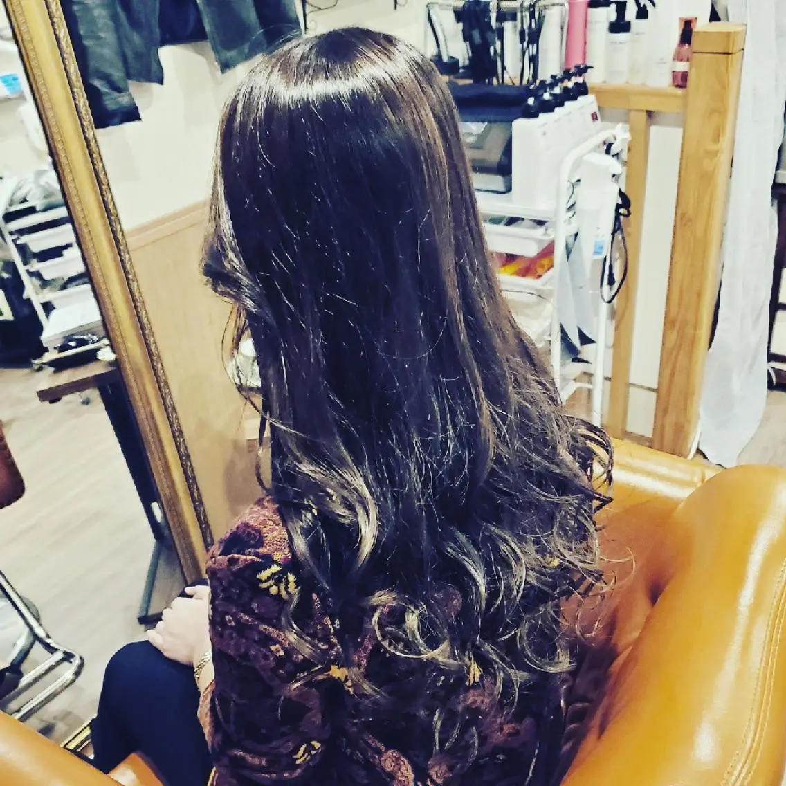 ロング カラー アディクシーカラー ブリーチ イルミナカラー 外国人風カラー トリートメント ヘアカラー spa hair ark 富井直美のヘアスタイル