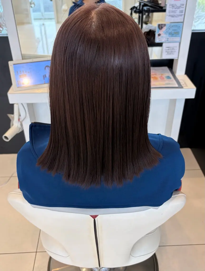カラー オレンジ 石井 麻鈴のヘアスタイル