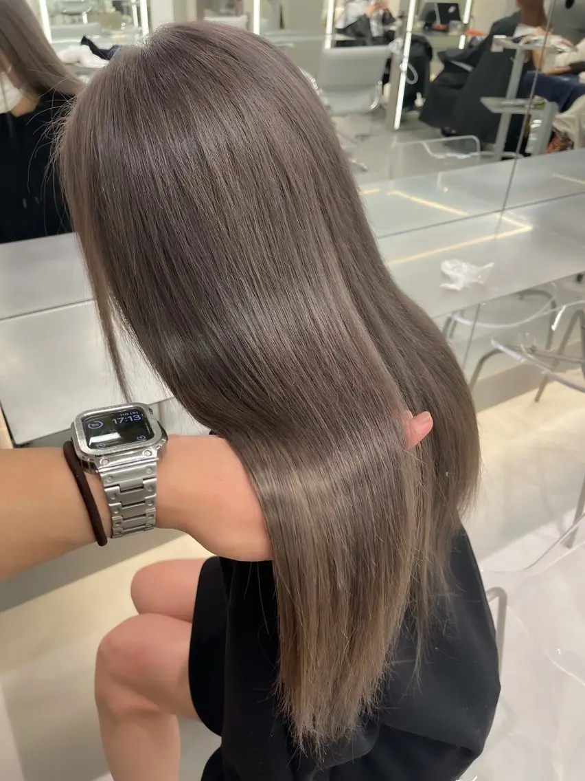 ロング カラー グレージュ トリートメント /カラー/NAOKIのヘアスタイル