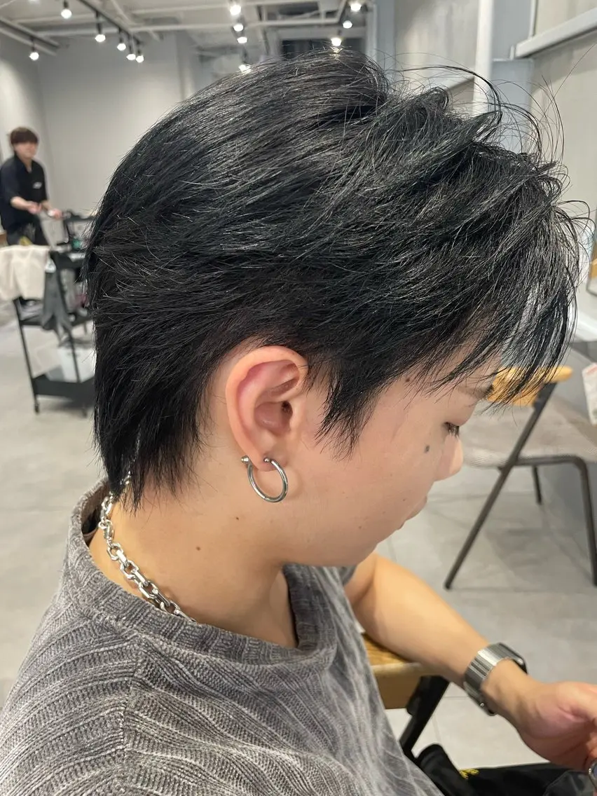 カラー メンズ 透明感カラー イルミナカラー ヘアカラー ヘッドスパ 吉田 凱翔のヘアスタイル