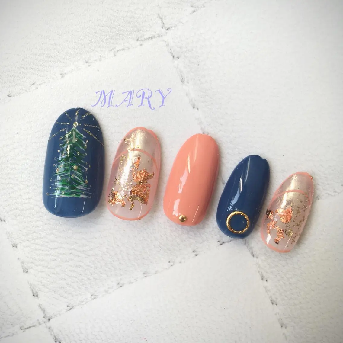 ネイル アートネイル 冬ネイル クリスマス ハンドネイル Mary nail .narumiのネイルデザイン