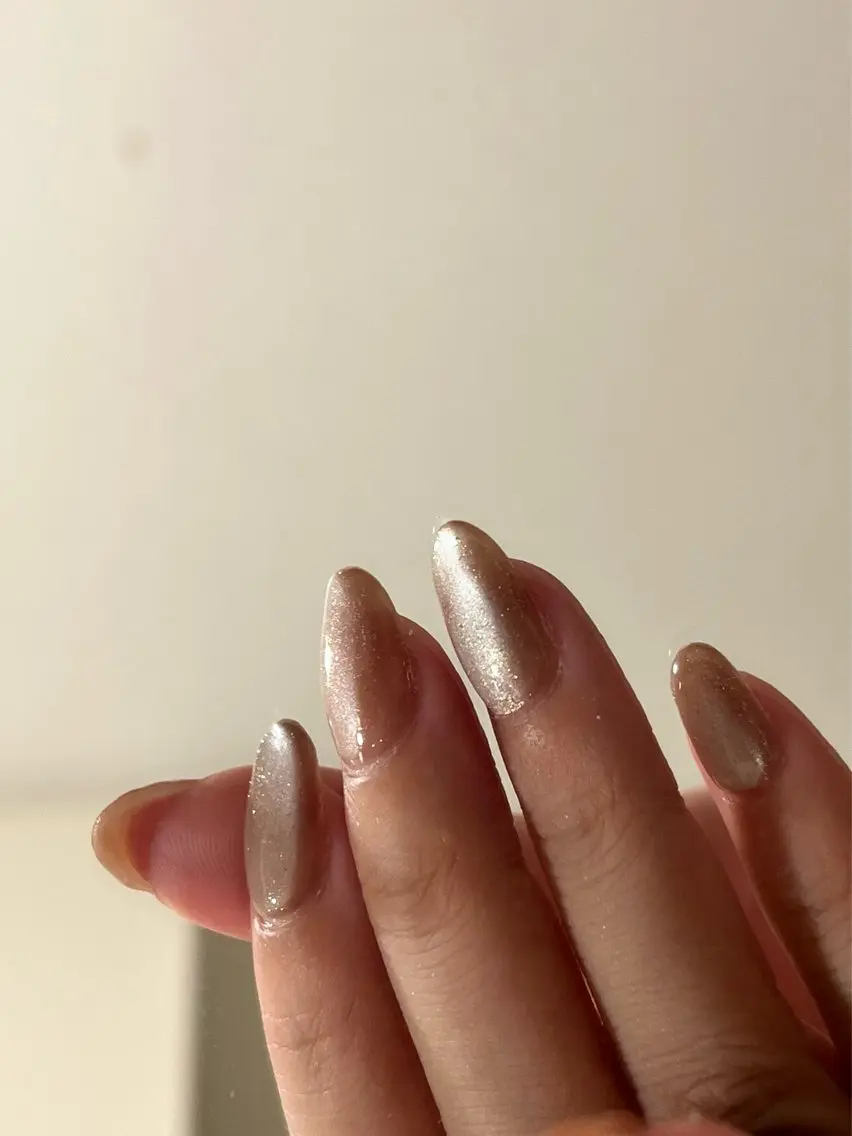 【ハンドジェル】オフ無しの方💅マグネットワンカラーカラー選択可能⭐︎の写真