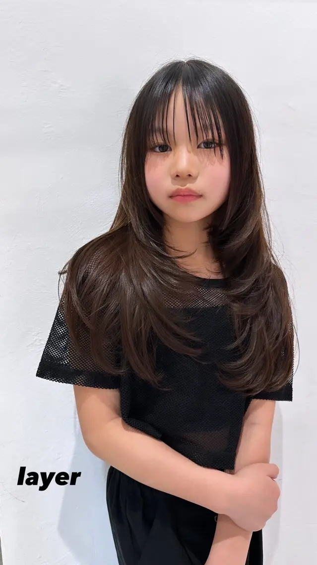 ロング レイヤーカット FEMMEAREA☆ Amiのヘアスタイル
