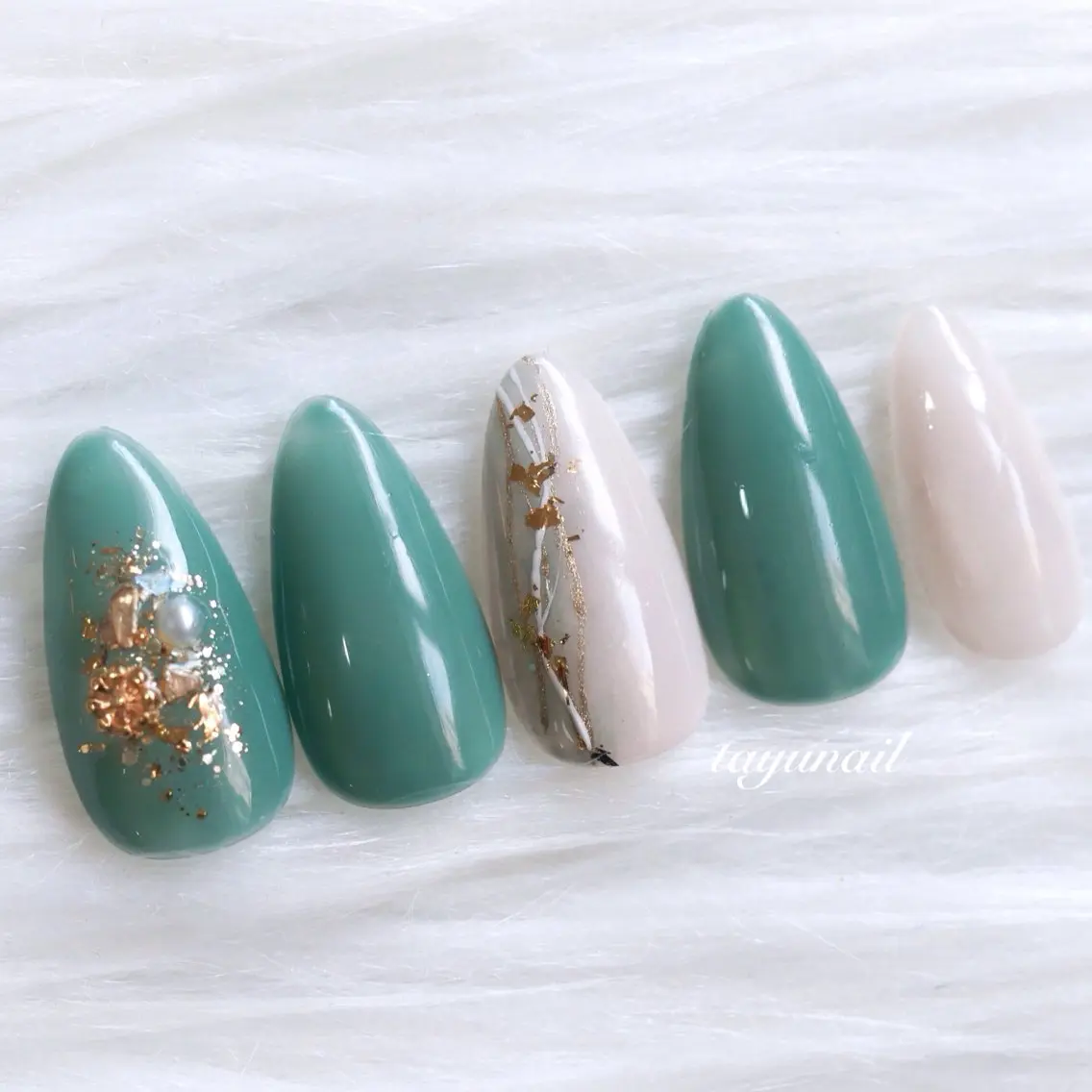 ネイル アートネイル 成人式 ジェルネイル パラジェル ネイルサロン 【たゆnail】のネイルデザイン