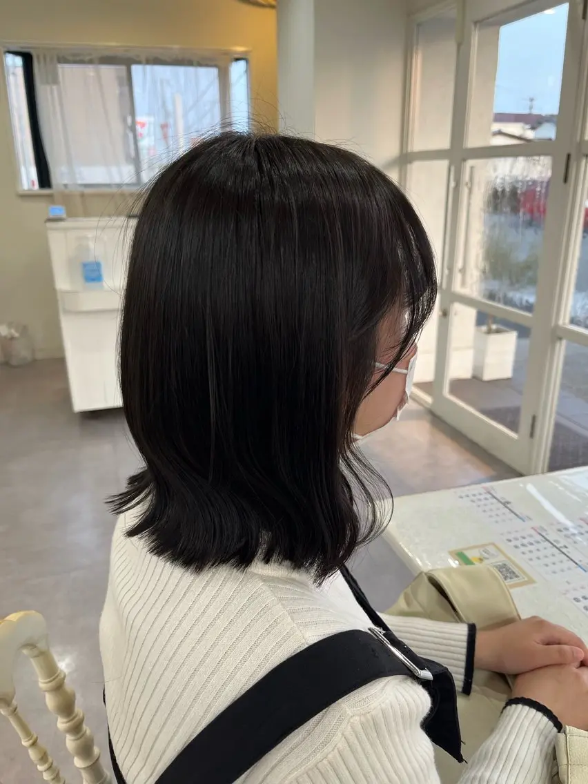 ミディアム 光本 千紘のヘアスタイル