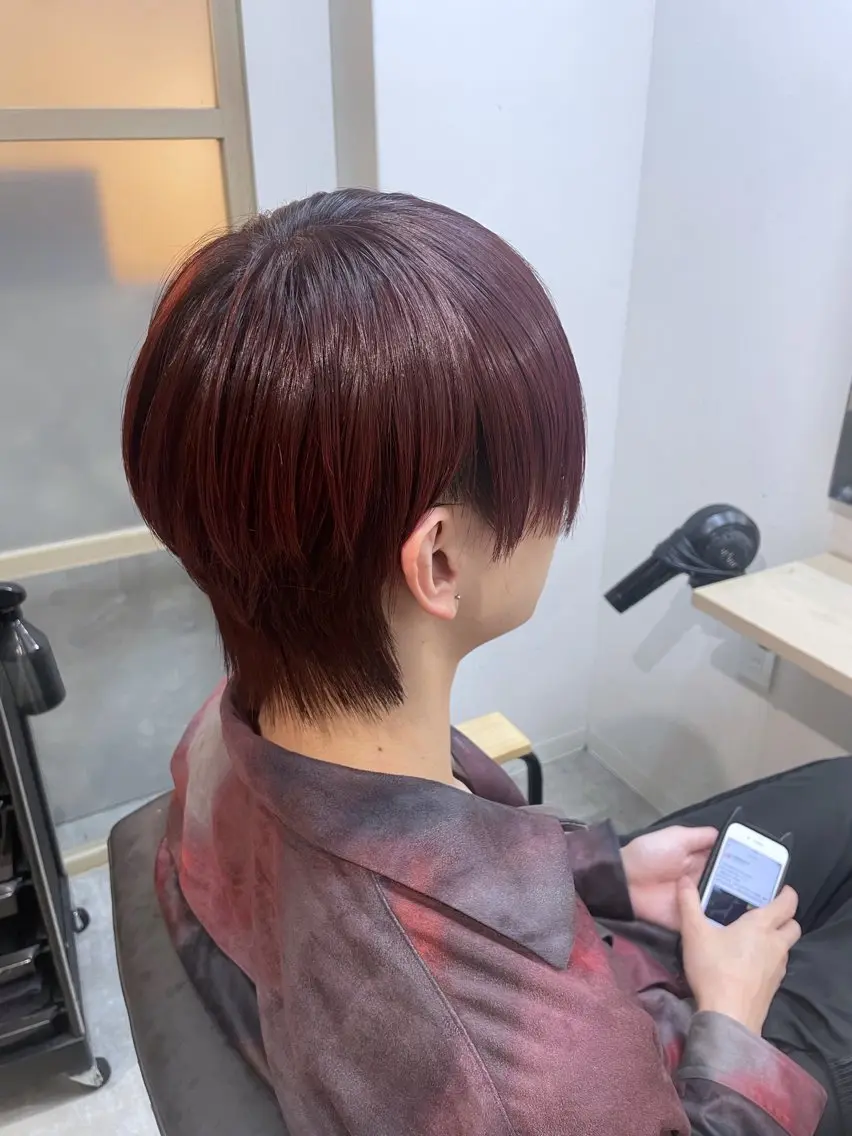 ミディアム カラー メンズ ☁️ケアブリーチ￤ ウルフ￤Shioriのヘアスタイル