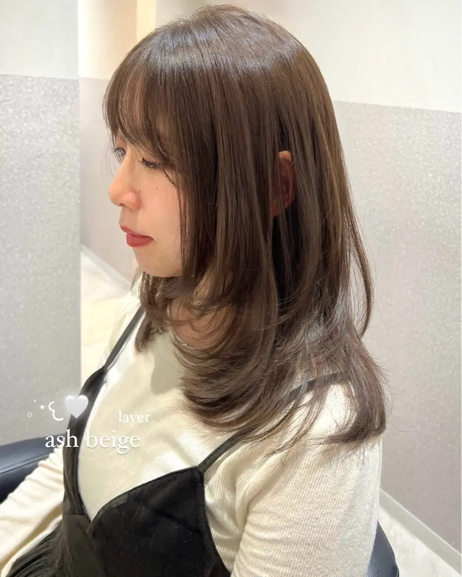 セミロング カラー 透明感カラー 似合わせカット カット ヘアカラー トリートメント 赤み消し/透明感 🤍◝✧ 武者春花のヘアスタイル