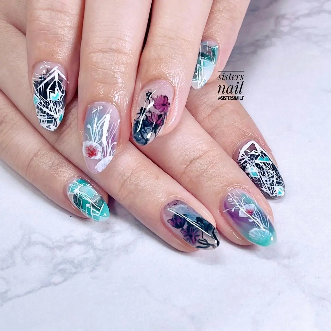 ネイル アートネイル 夏ネイル sisters nail.fのネイルデザイン