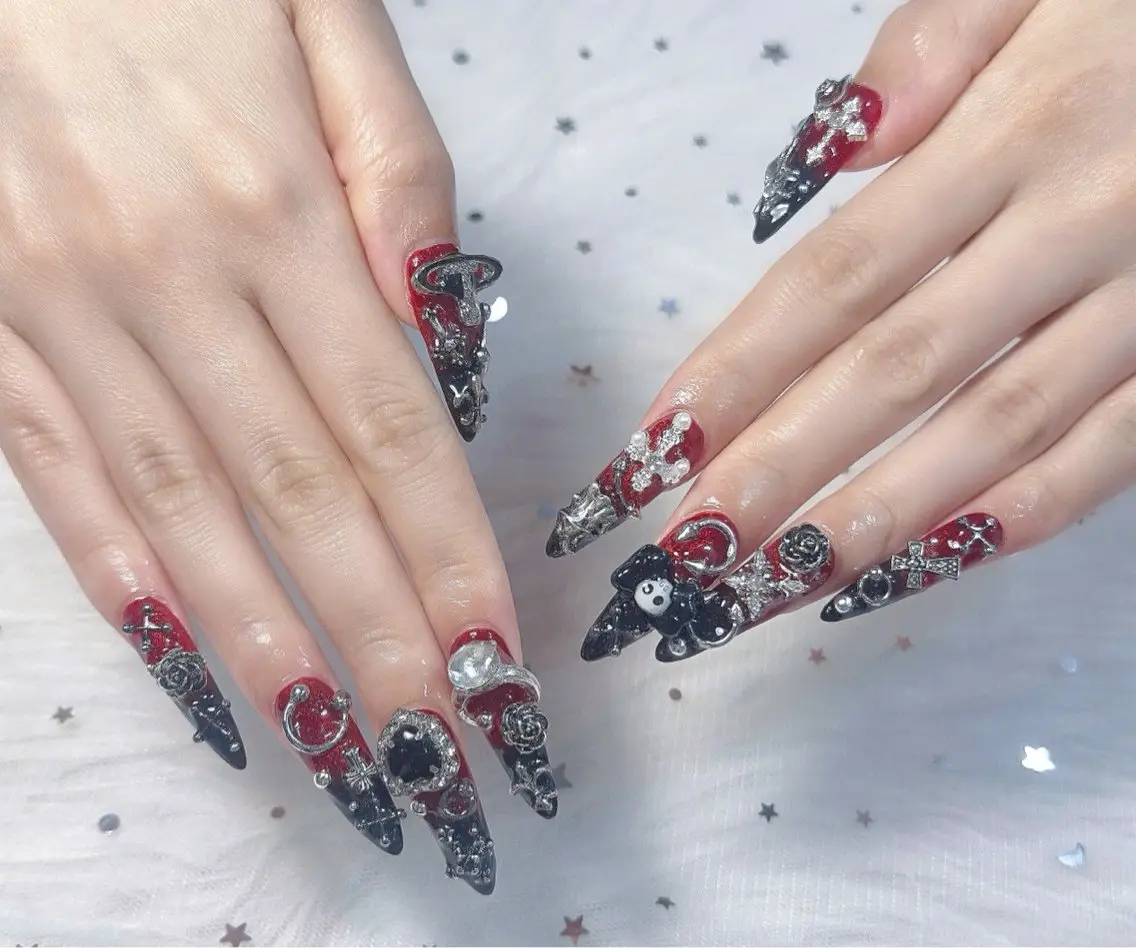 ネイル HIN NAILのネイルデザイン