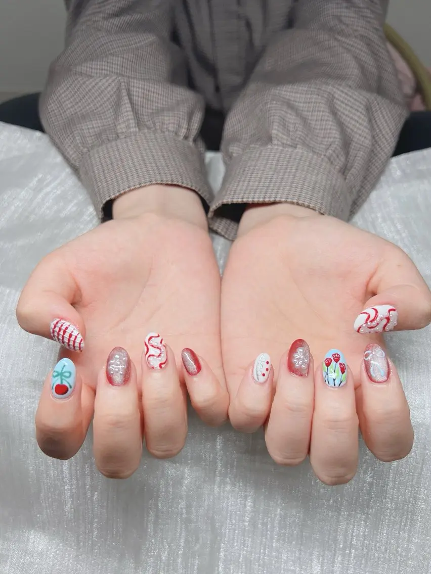 ネイル オーロラネイル チークネイル 長さ出し フットネイル フレンチネイル ハンドネイル Lee Nails チップ長さだし専門店のネイルデザイン