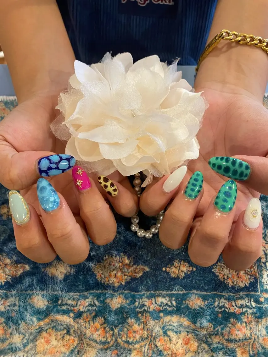 ネイル FREEME 🌼アビのネイルデザイン