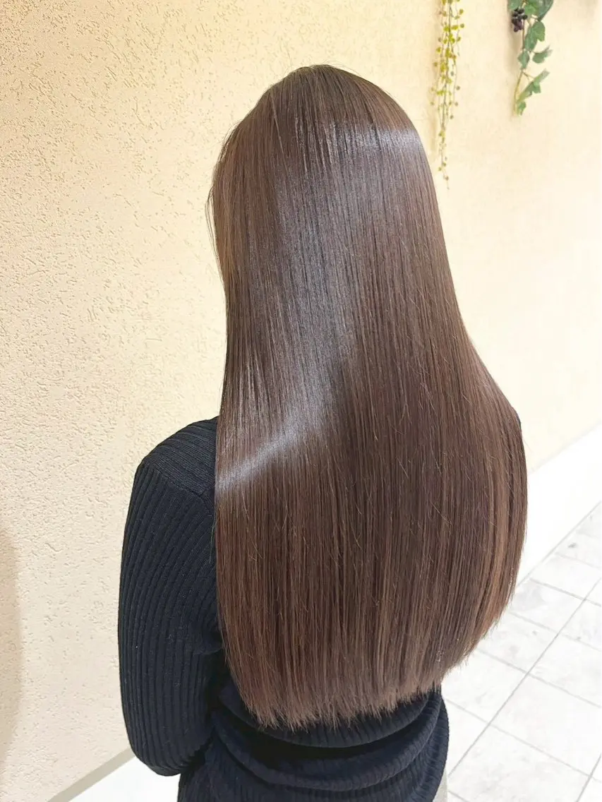 【treatment付きでカラー後でもツヤでます🫧✊💞】カラー&最高級treatment🤍の写真