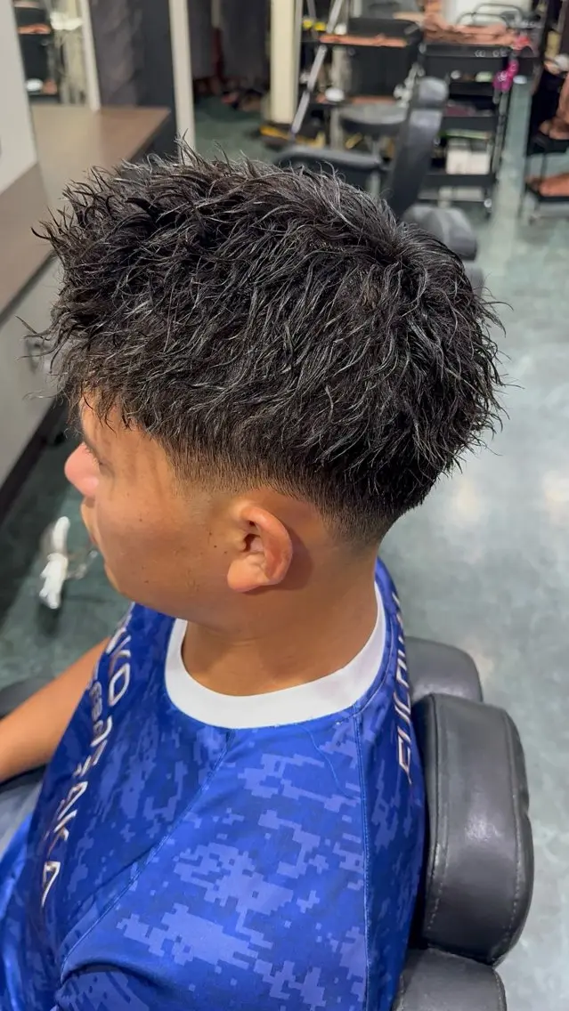ショート ツイストパーマ 原田 琉以のヘアスタイル