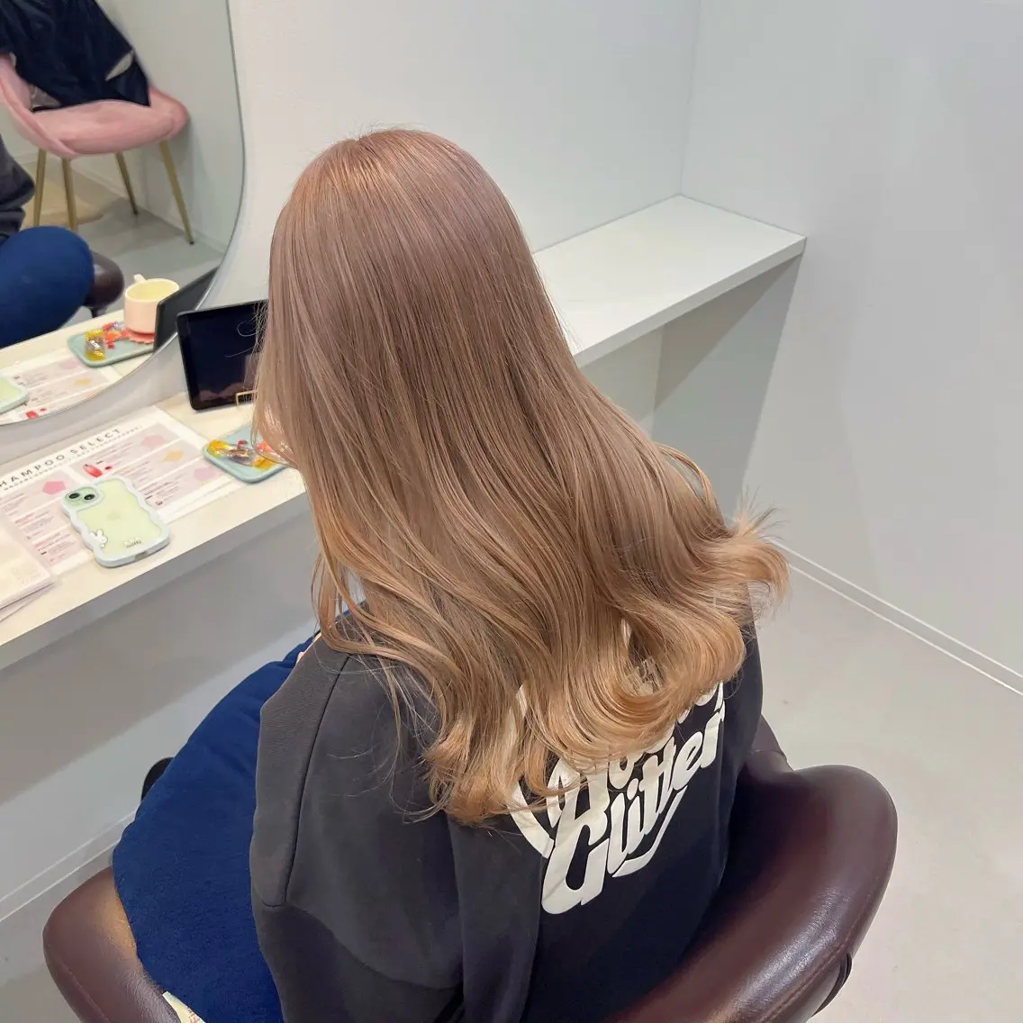 ロング カラー ベージュカラー ピンクカラー ピンクベージュ 此川 紗良のヘアスタイル