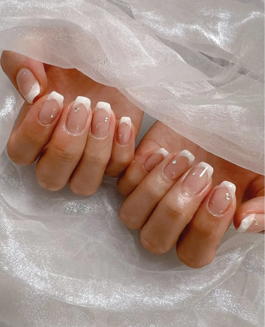 ネイル フットネイル フレンチネイル ジェルネイル 韓国ネイル シンプルネイル ハンドネイル nail salon Lauleaのネイルデザイン