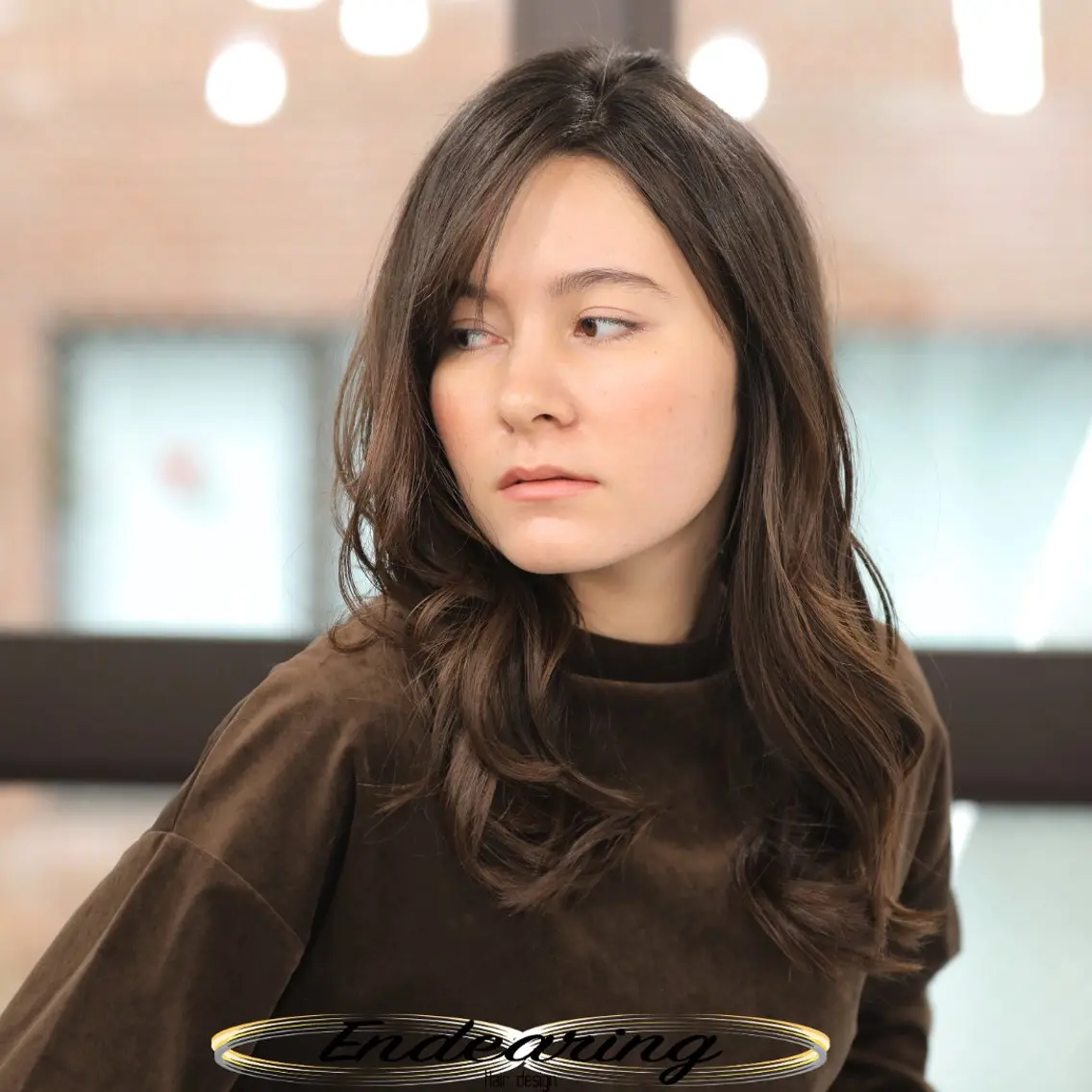 ロング 顔まわりレイヤー レイヤーカット ロング カット ヘアカラー Endearing 銀座/レイヤーカットのヘアスタイル
