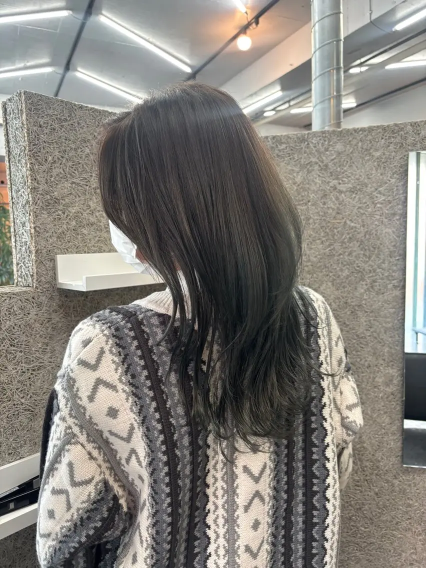 セミロング ハイライト ヘアカラー tsukimi .SUIのヘアスタイル