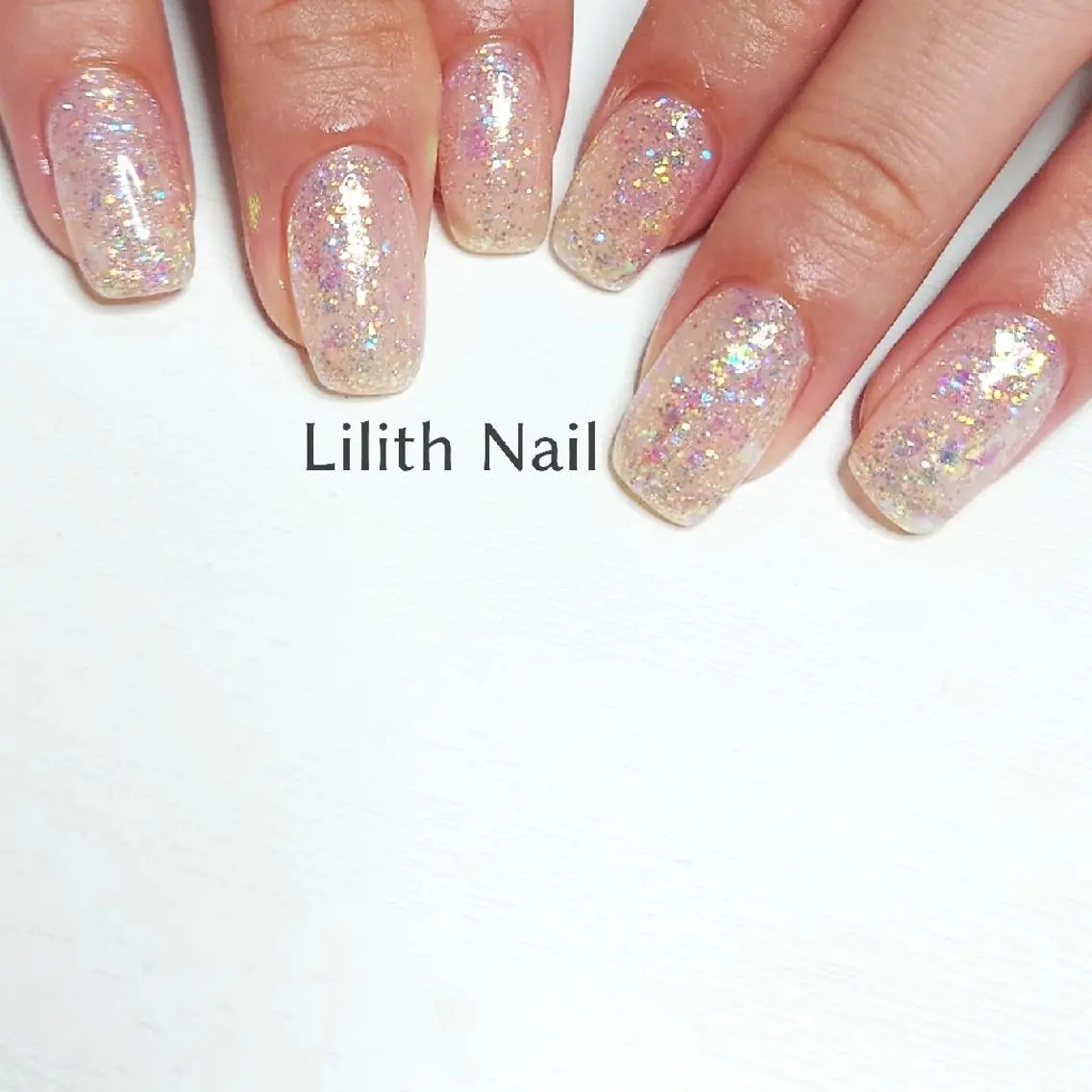 ネイル ラメ(グリッター) ハンドネイル Lilith Nailのネイルデザイン