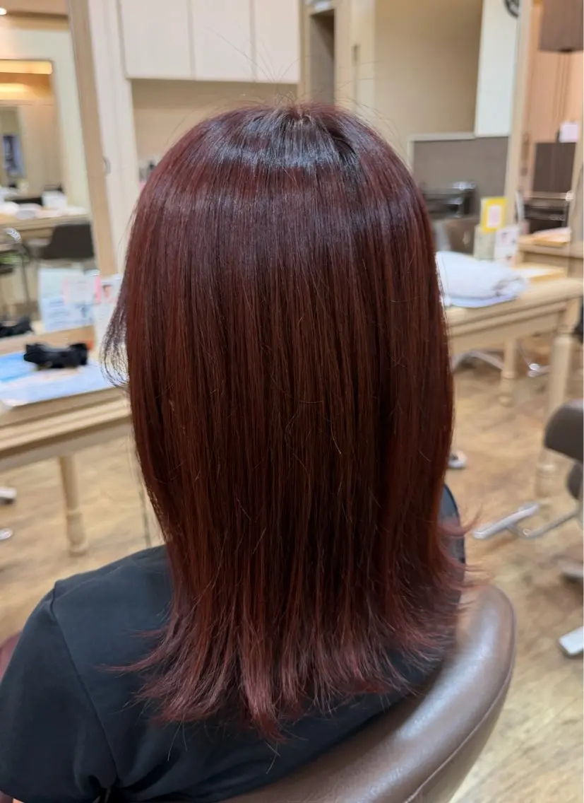 セミロング カット ヘアカラー 杉田 花乃のヘアスタイル